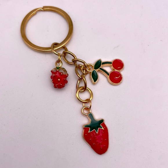 DAINTY RED BERRIES | Bag Charm | Keychain (Brand New!) ✨ - Picture 2 of 12
